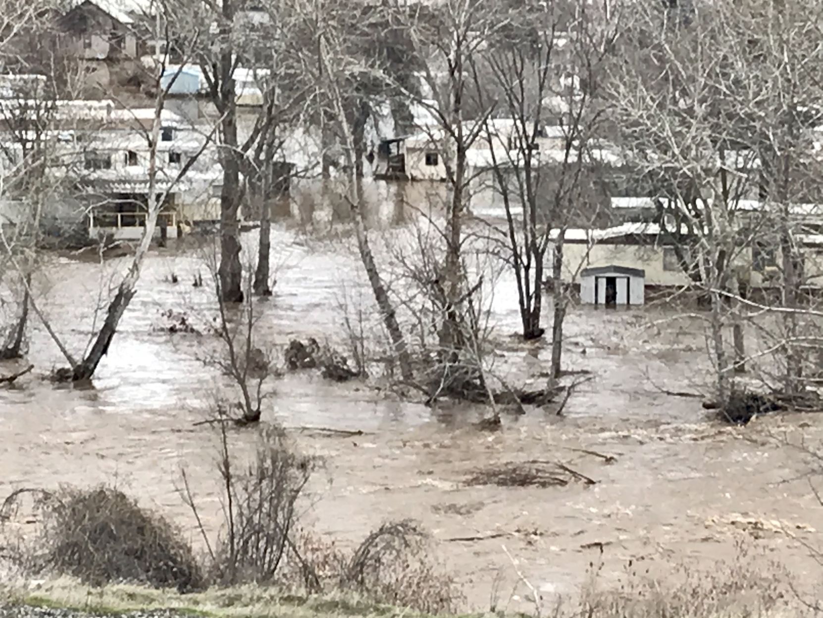 Pendleton residents not affected by the flood start to go home
